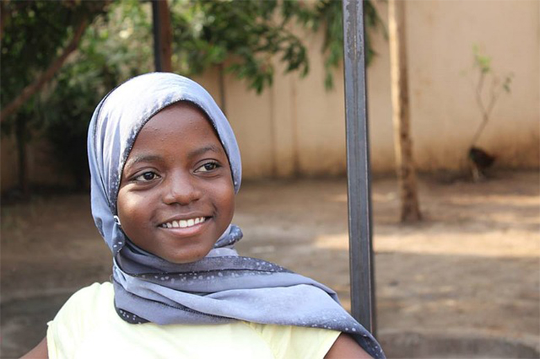 Girl Tanzania img