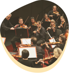 orchestra di un teatro mentre suona